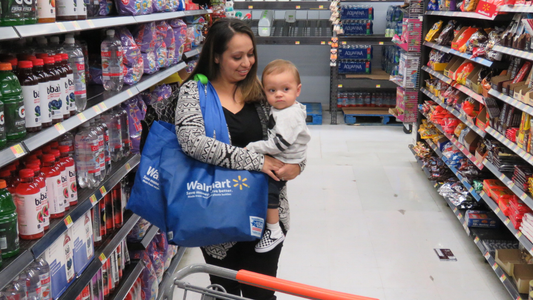 How to Carry Groceries Without Hurting Your Hands